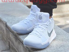 蓝篮球鞋欧文的价格(欧文篮球鞋排行榜前十名)