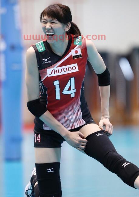 中国女排投靠日本球员（中国女排投靠日本球员了吗）