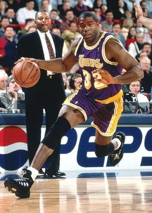 NBA80年代的大前锋（nba80年代十大巨星排名）